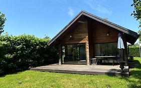 Chalet les pieds dans l'eau Lac Aiguebelette